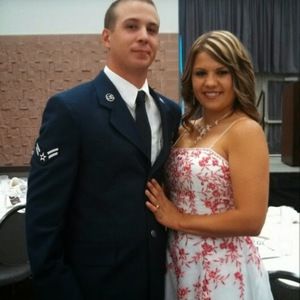 Meet your Posher, Gregory